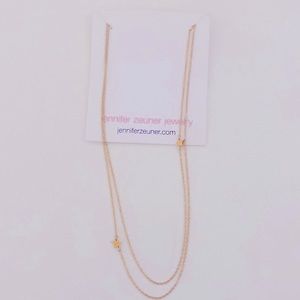 Jennifer Zeuner necklace.